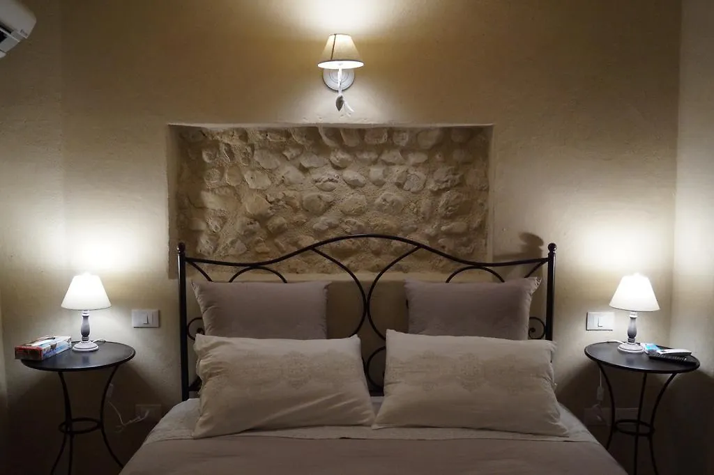Casa Daisy Guest House Castelcucco Italy